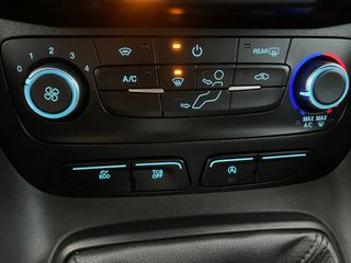 Ford Transit Connect 2020 5ΘΕΣΙΟ ΕΠΑΓΓΕΛΜΑΤΙΚΟ 120ps 6ταχυτο ΜΕΓΑΛΕΣ ΕΥΚΟΛΙΕΣ-thumb-33