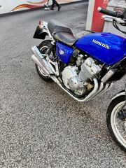 Honda CB 400 1997 NC-36-thumb-1