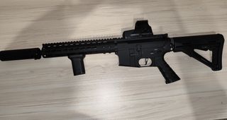 Custom M4 assault rifle