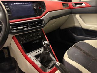Volkswagen Polo 2018-thumb-8