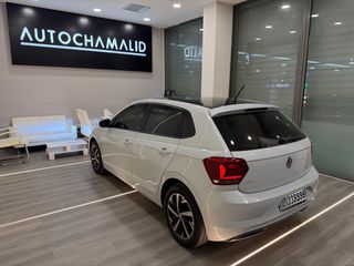 Volkswagen Polo 2018-thumb-17