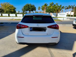 Mercedes-Benz A 160 2021-thumb-10