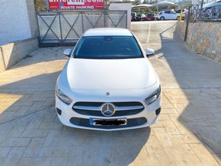 Mercedes-Benz A 160 2021-thumb-1