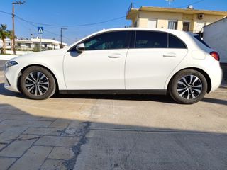 Mercedes-Benz A 160 2021-thumb-13