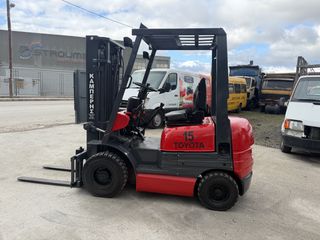 Toyota 2004 1,5-thumb-2