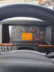 Volvo 2002 FH12 460 EURO3-thumb-10