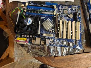 motherboard-thumb-3