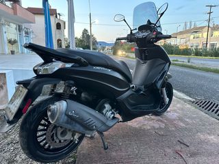 Piaggio Beverly 300 2020-thumb-6