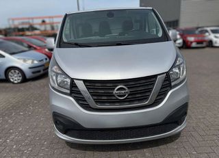 Nissan NV300 2017-thumb-2