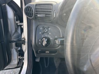 Mercedes-Benz C 230 2003 SPORTS COUPE KOMPRESSOR-thumb-11