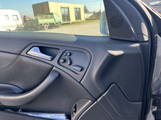 Mercedes-Benz C 230 2003 SPORTS COUPE KOMPRESSOR-thumb-12