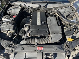 Mercedes-Benz C 230 2003 SPORTS COUPE KOMPRESSOR-thumb-13