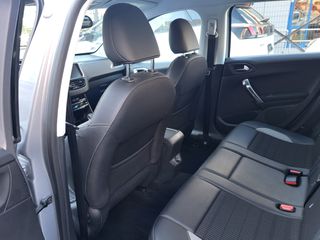 Peugeot 2008 2016-thumb-7