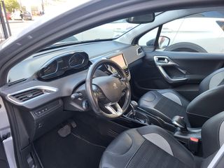 Peugeot 2008 2016-thumb-6