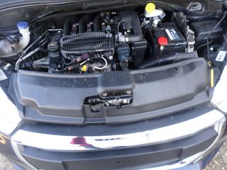 Peugeot 208 2015-thumb-23