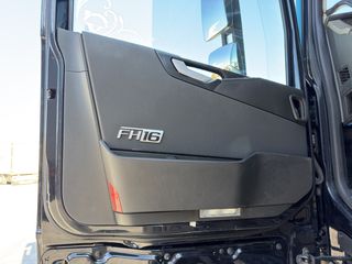 Σασί Volvo 2018 FH16 750 full φούσκες retarder-thumb-12