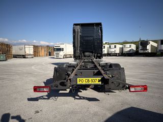 Σασί Volvo 2018 FH16 750 full φούσκες retarder-thumb-3