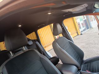 Ford Kuga 2019 ST-LINE-thumb-32