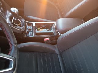Ford Kuga 2019 ST-LINE-thumb-35