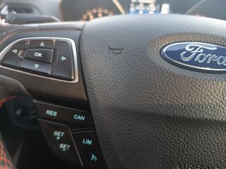 Ford Kuga 2019 ST-LINE-thumb-45