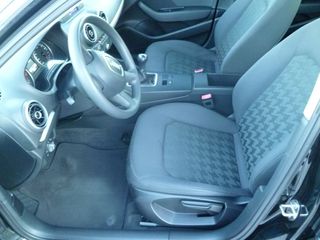 Audi A3 2016 1.4 TFSI ** S-LINE**-thumb-6