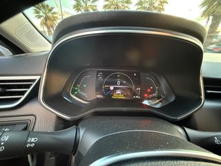 Renault Clio 2021 E -tech hybrid-thumb-14