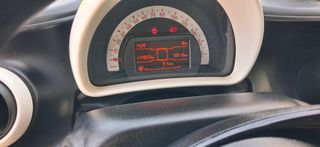 Smart ForTwo 2015-thumb-7