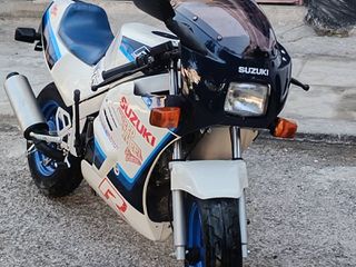 Suzuki 1989 Gsxr 50