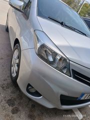 Toyota Yaris 2012