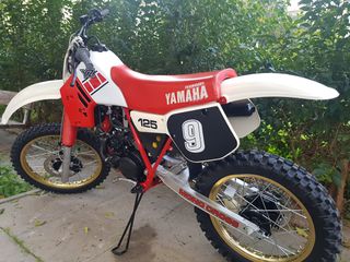 Yamaha YZ 125 1984-thumb-3