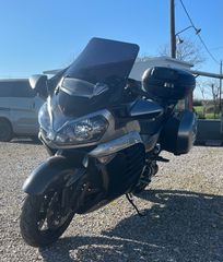 Kawasaki GTR 1400 2017-thumb-5