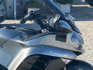 Kawasaki GTR 1400 2017-thumb-39