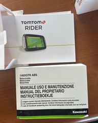 Kawasaki GTR 1400 2017-thumb-42