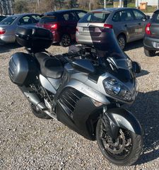 Kawasaki GTR 1400 2017-thumb-13