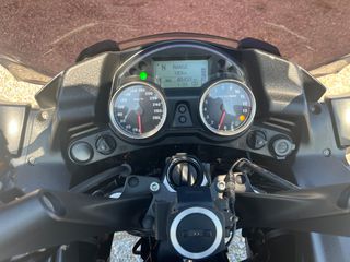 Kawasaki GTR 1400 2017-thumb-15
