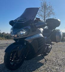 Kawasaki GTR 1400 2017-thumb-29
