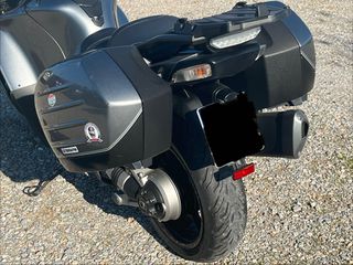 Kawasaki GTR 1400 2017-thumb-36