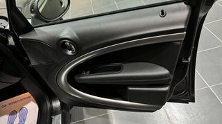 Mini Cooper D 2015 COUNTRYMAN-thumb-6