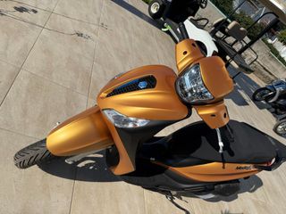Piaggio Medley 125 2025 SPORT-thumb-5