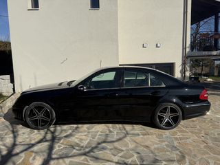 Mercedes-Benz E 200 2006 AMG Look - AVANTGARDE