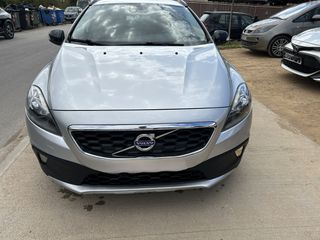 Volvo V40 2014