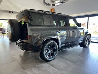 Land Rover Defender 2024 D 300 X-DYNAMIC HSE-thumb-5