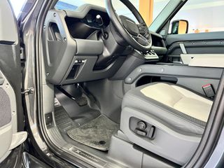 Land Rover Defender 2024 D 300 X-DYNAMIC HSE-thumb-13