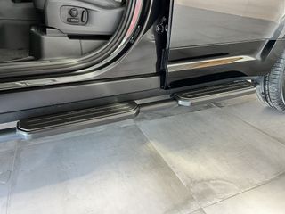 Land Rover Defender 2024 D 300 X-DYNAMIC HSE-thumb-34