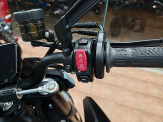 CFmoto 675 NK 2025 ΕΤΟΙΜΟΠΑΡΑΔΟΤΗ   !!! ΓΚΡΙ ΧΡΩΜΑ !!!-thumb-18