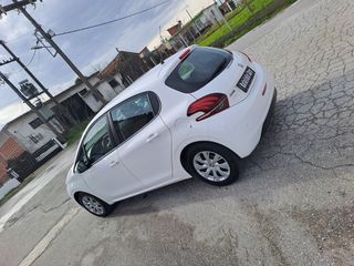Peugeot 208 2018 Euro6 Σαν Καινούργιο!-thumb-3
