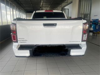 Isuzu D-Max 2025 ARENA AUTO 1.9c.c 164 hp-thumb-6