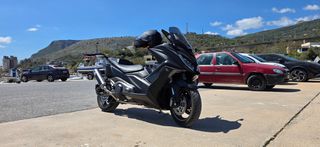 Kymco AK 550 2022 E5