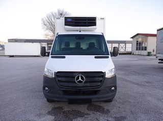 Ψυγείο Mercedes-Benz 2019-thumb-2