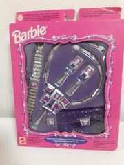 ΚΛΕΙΣΤΗ ΚΑΡΤΕΛΑ BARBIE : DELUX JEWELRY GIFT SET(MATTEL)1998